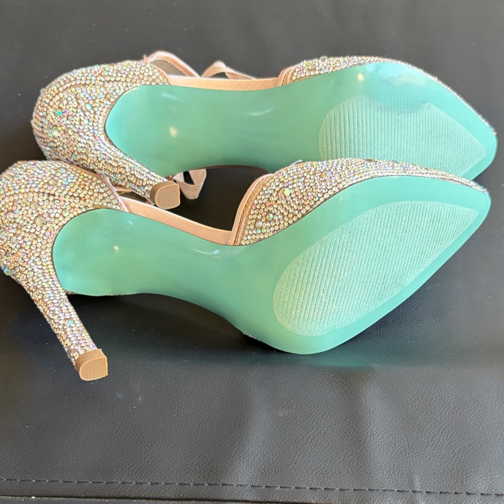Betsey Johnson SB-Iris Blush Rhinestone Bridal Pumps Ankle Tie 9.5 - Picture 8 of 10